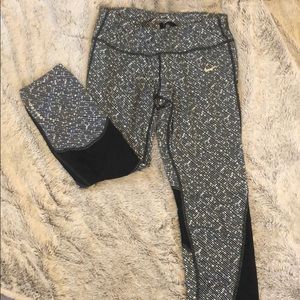 Nike Capri leggings